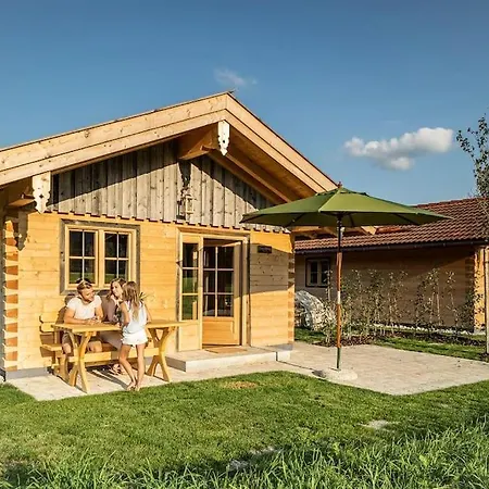 Lenggrieser Bergcamping - Almchalet Panoramahuette Apartment